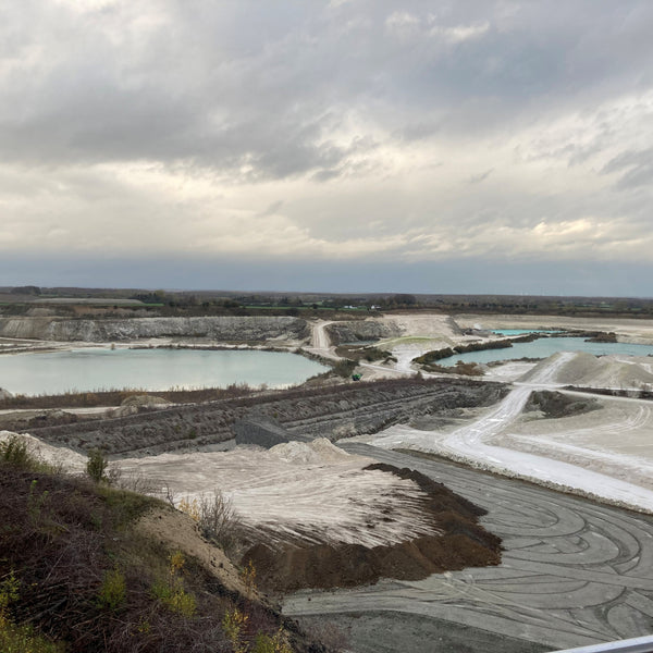 Tur i det blå til Hedeland Veteranbane og Faxe Kalkbrud